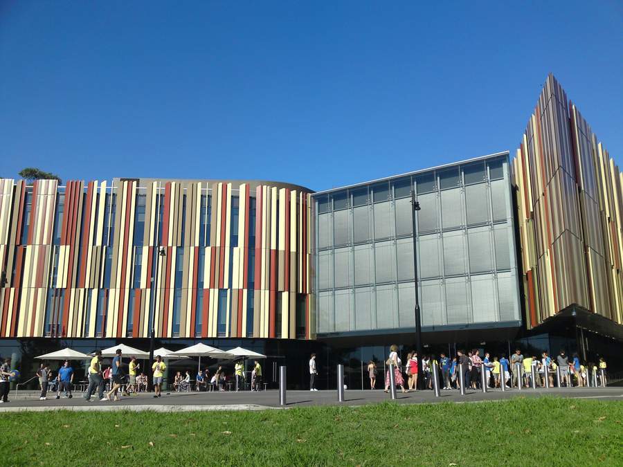 đại học macquarie University úc