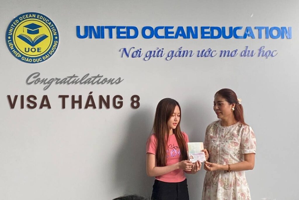 Du học UOE tổ chức lễ trao visa thành công cho 17 du học sinh