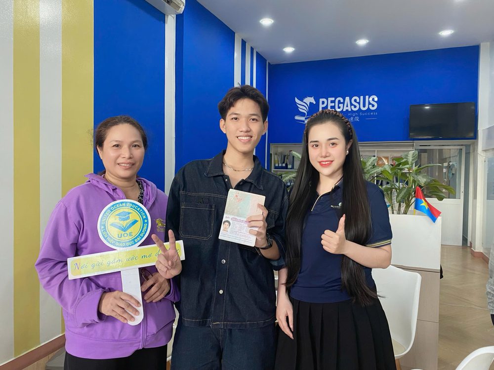 Chi phí trọn gói cùng UOE